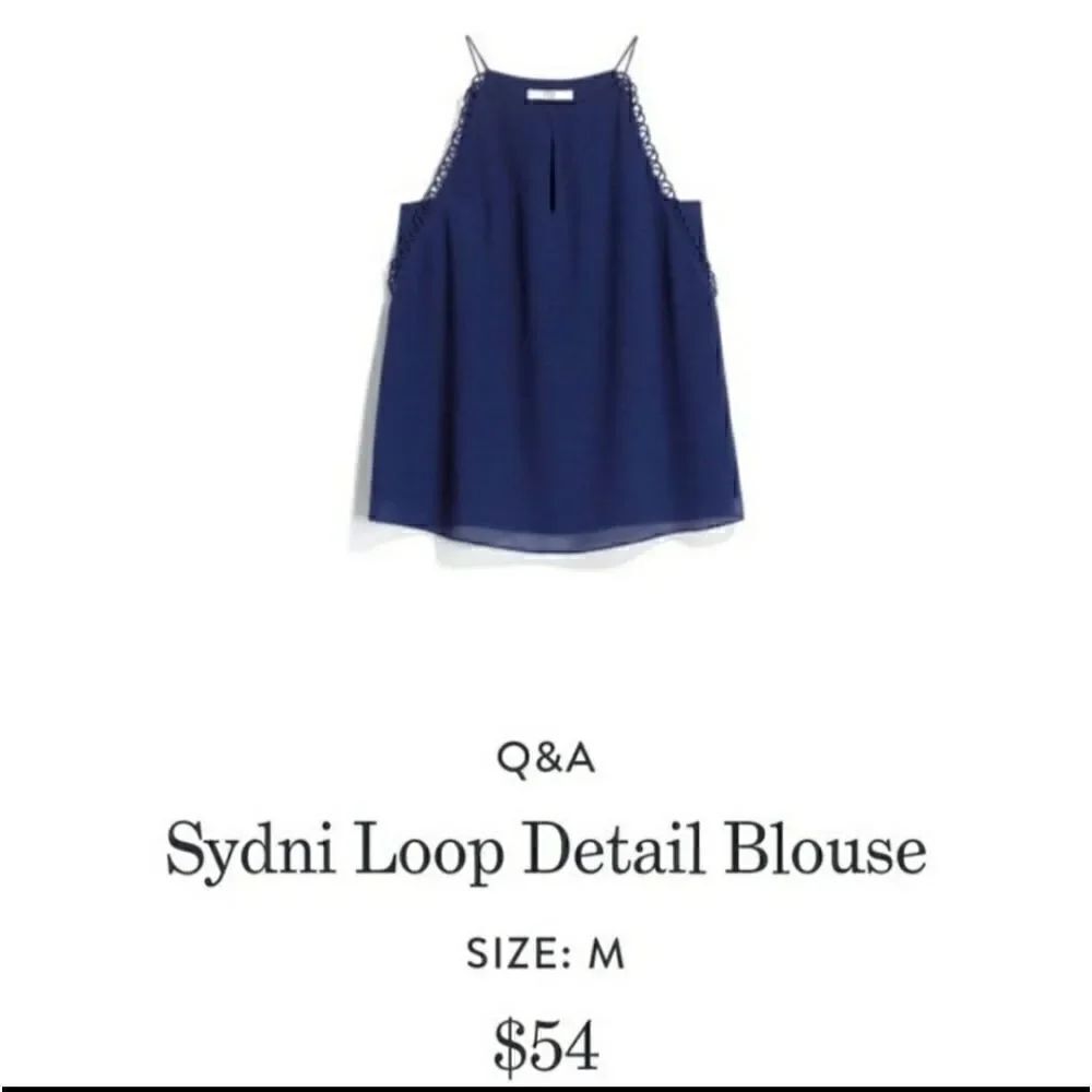 NWT Q&A Sydni Loop Detail Blouse